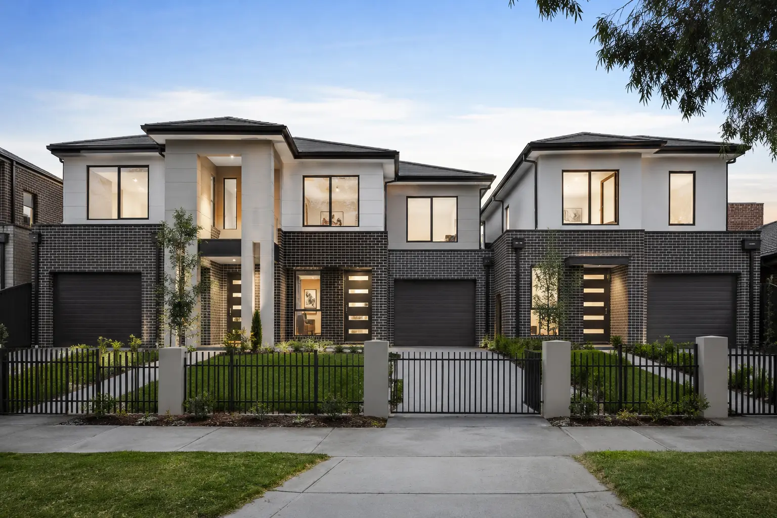 triplex homes in Craigieburn